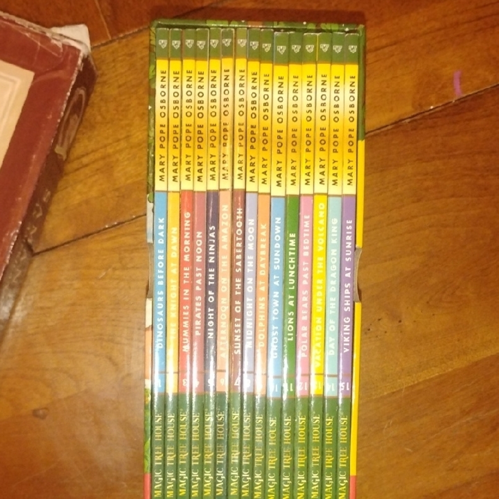 Magic Tree House Collection 1-15 Book Set - Picture 2 of 4
